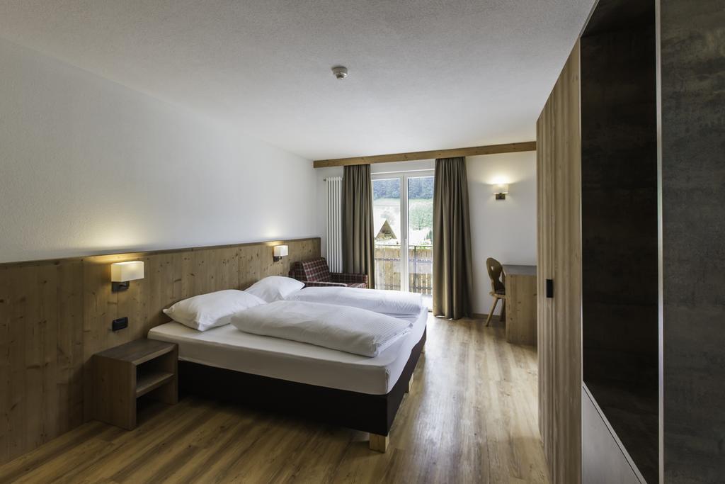 Hotel Adler Ahrntal Eksteriør bilde